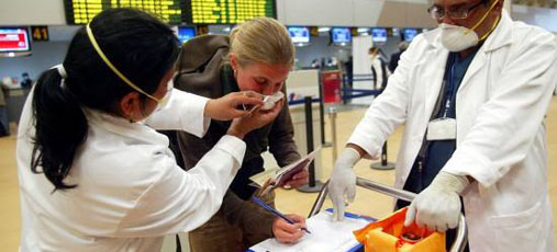 Iowa Disease Experts Say Face Shields Could Help Country Reopen Safely